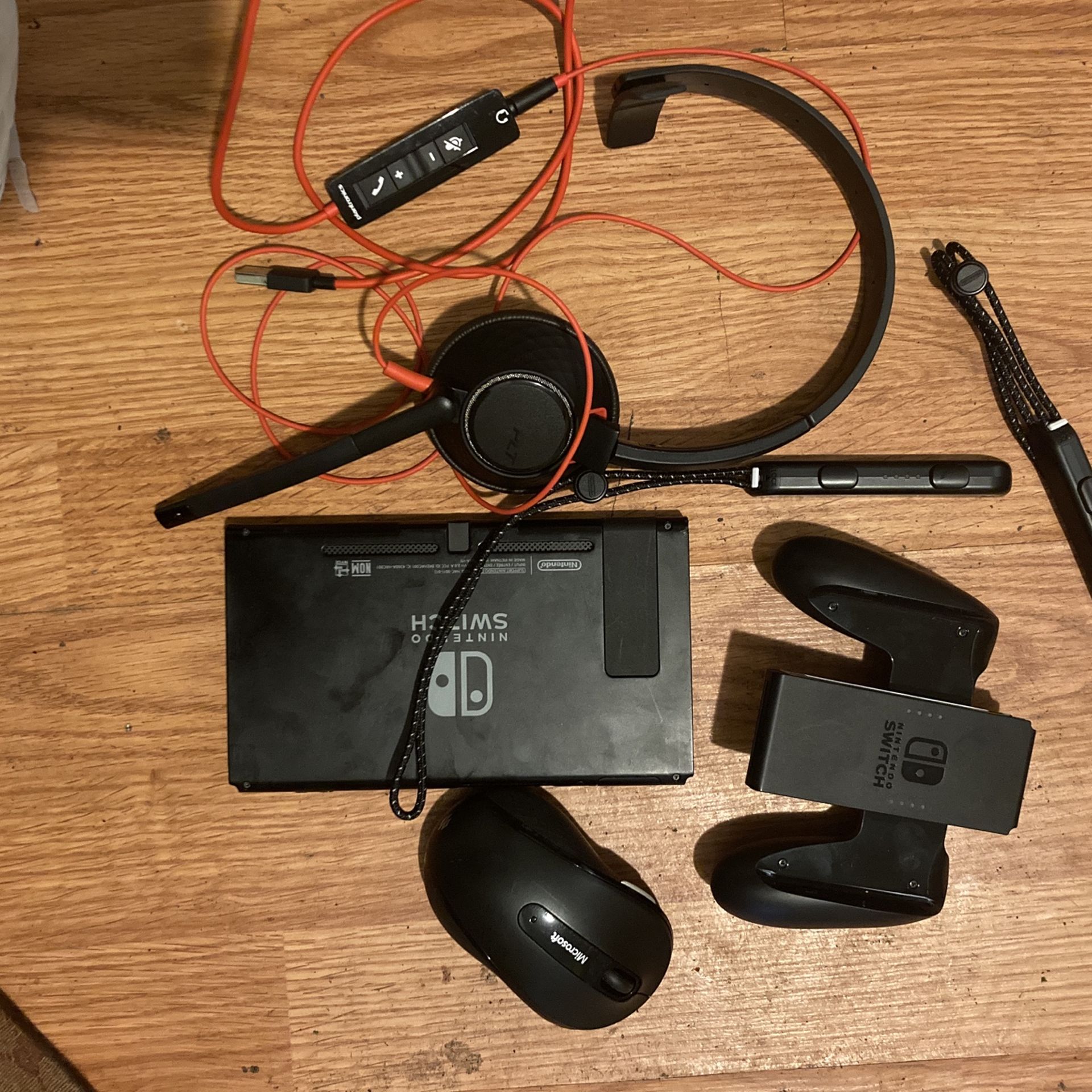 Nitendo, Microsoft Mouse, Work Head Phone,Switch tV Controller 