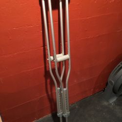 Aluminum Crutches 