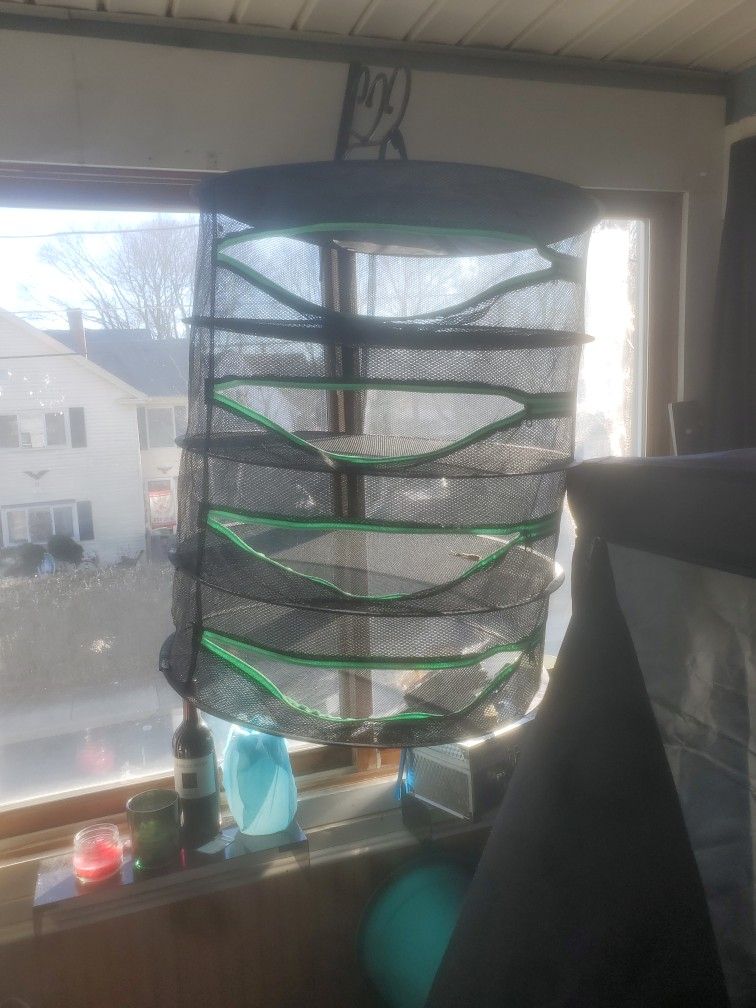 Plant/Vegetable Drying Rack
