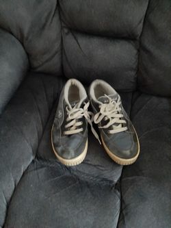 Shoes size 8 1/2
