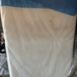 Simmons full  Mattress + Box Spring –