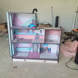 Lol Doll House