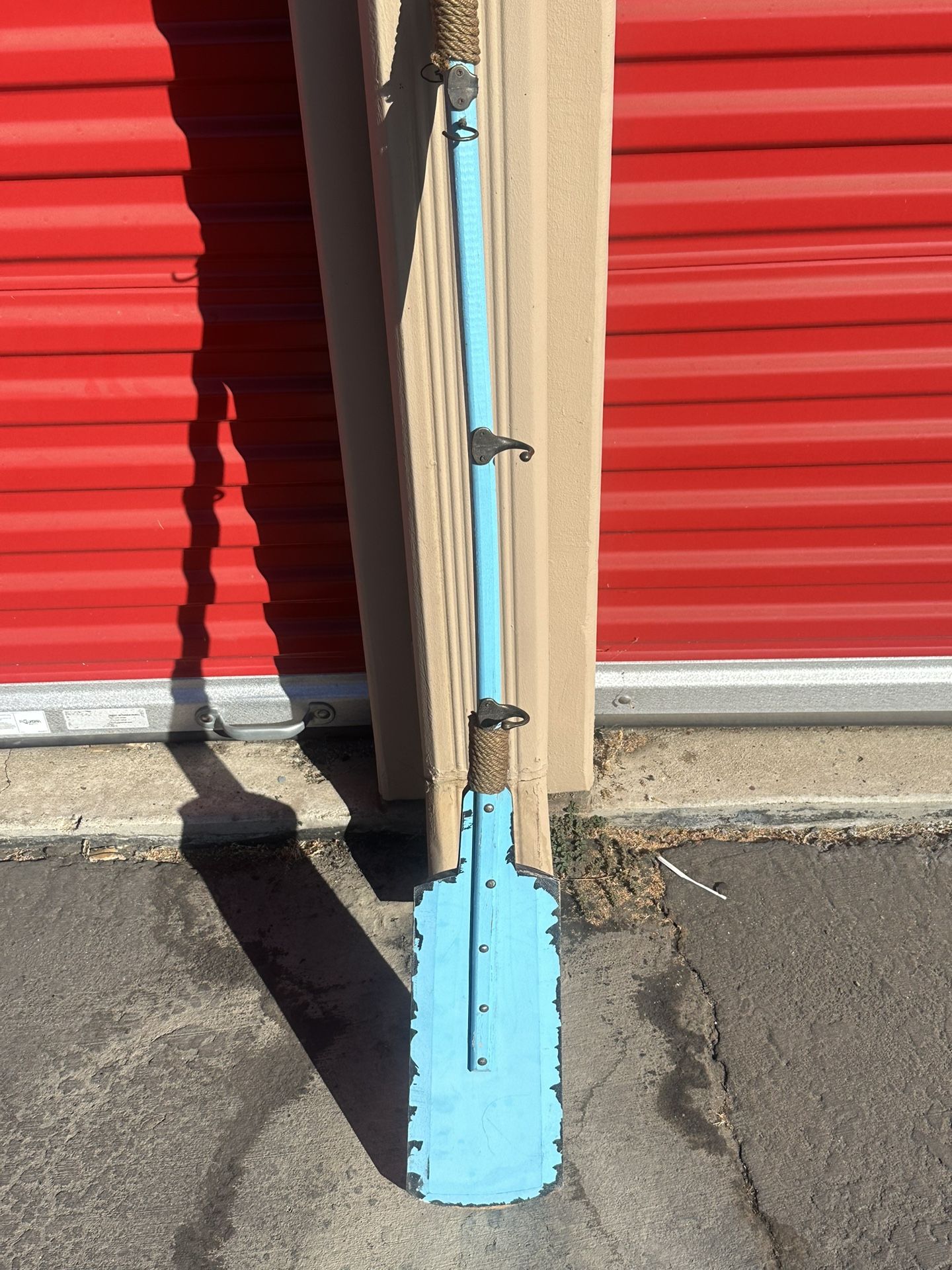 Decorative Paddle With Hooks