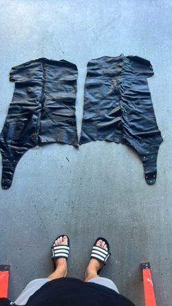 Motorcycle Chaps large - 5’11 Man 180lbs