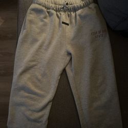 Fear Of God Essentials Fleece Sweatpants ‘Dark Heather’