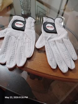 Kirkland Signature Leather Golf Gloves