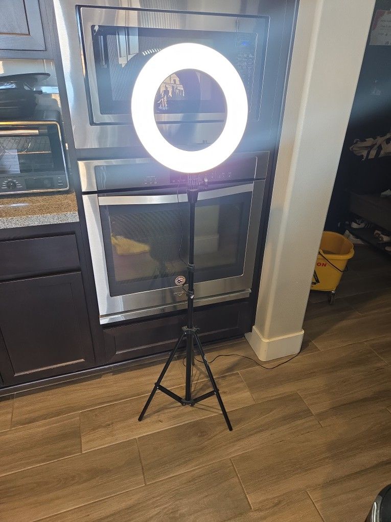 Ring Light