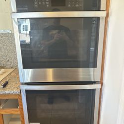 GE Stacked Oven (with WiFi Connect)