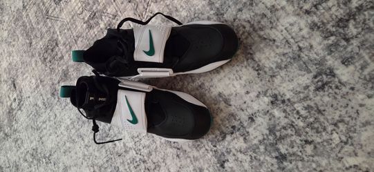 Nike Diamond Turf TD 93