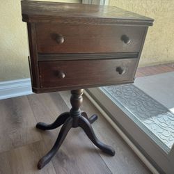 Sewing cabinet