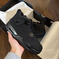 Jordan 4 Black Cat
