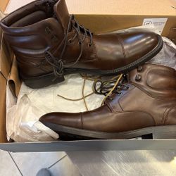 Men’s Dress Boot - Size 10 - Brand New