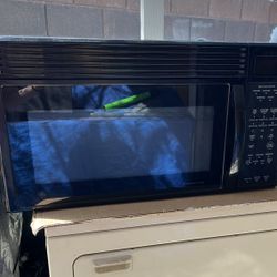 GE Black Microwave With Hood Range 