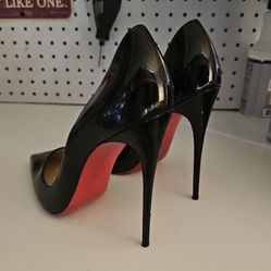 Christian Lou Buitons Red Bottoms Stilettos 