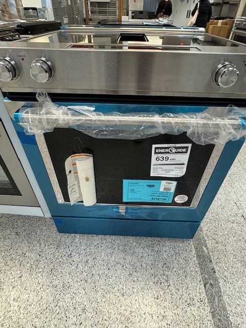 Stove/Oven w/downdraft