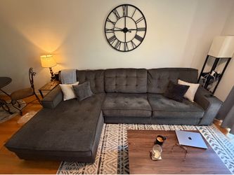 Chalcombe 2-Piece Sectional with Chaise - Charcoal