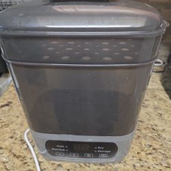 4-in-1 Bottle Sterilizer and Dryer