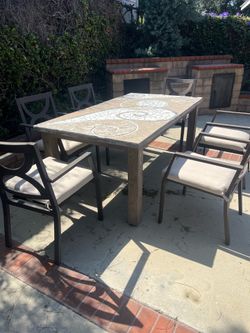 6 Meadow Decor aluminum patio chairs and patio dining table (39 1/2  l x 71 w x 30 1/2 h)