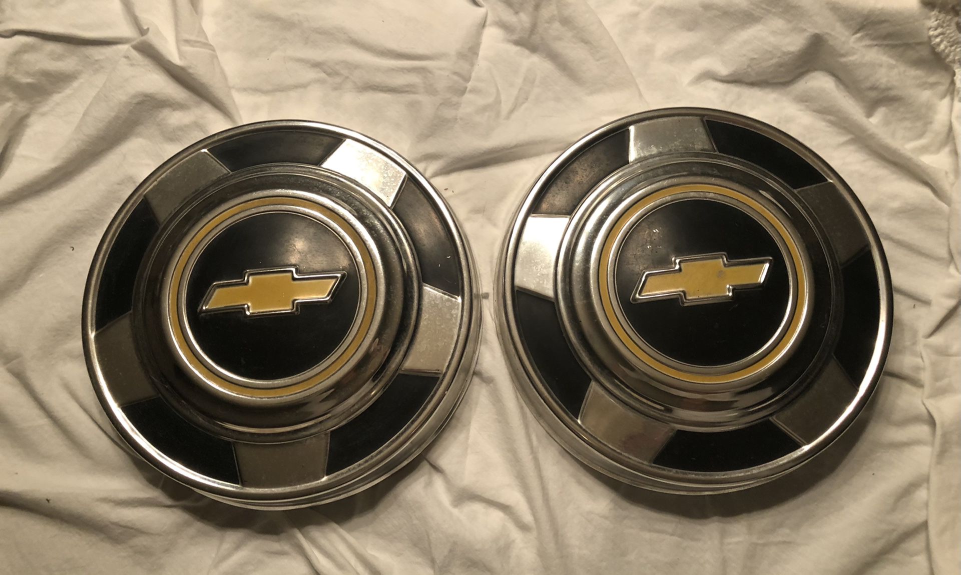 1973-1987 Chevy 1/2 ton truck hubcaps