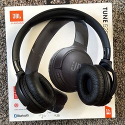 JBL Bluetooth Headphones 