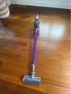 Dyson V8 Animal Cordless Vacuum
