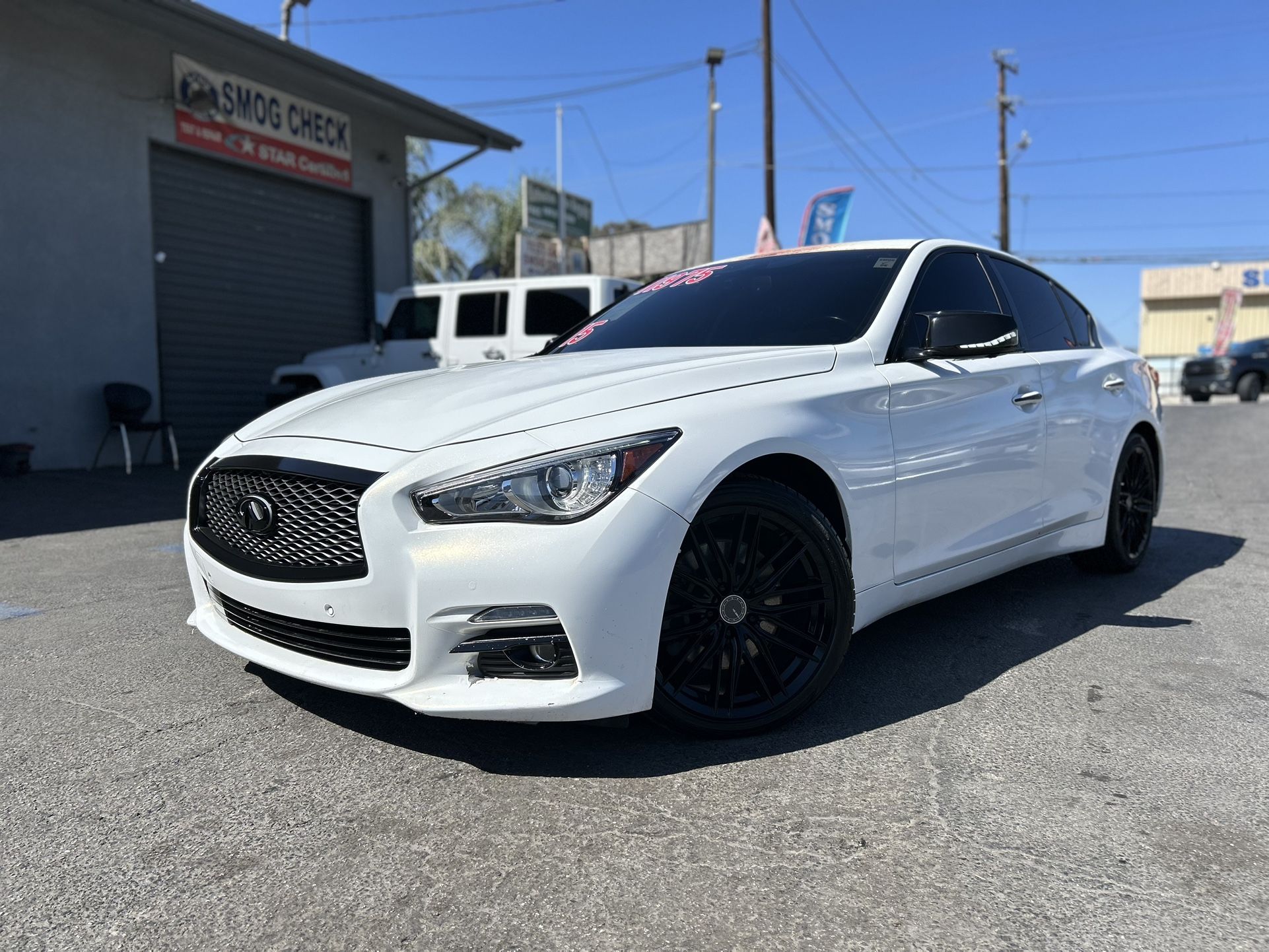 2015 Infiniti Q50