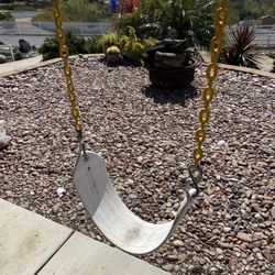 Swing with Hardware