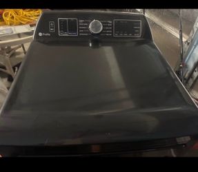 GE Profile Smart Steam Electric Dryer – Excellent Condition