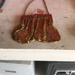 Antiqu Purse. Circa 1910