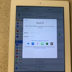 İPad 4th Gen 9.5” Unlocked 