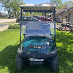 Club Car Presedent Golf Cart 48 Volts, Headlights & Taillights, 4 Passenger, Fancy Seats, Rear View Mirror 
