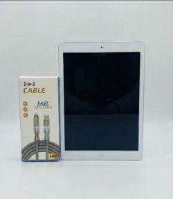 Apple iPad Air 1st Gen - 32GB - Silver (Wi-Fi) Like New + Fast Cable Bundle