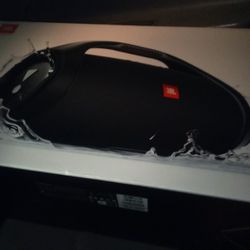 JBL  BOOMBOX2