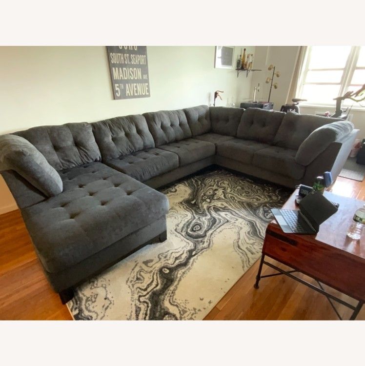 Grey Sectional Couch With Ottoman