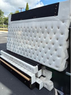 Throw a price, bed doesn’t come with mattress