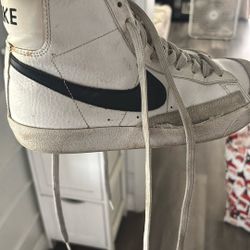 Nuke Shoes Size 6