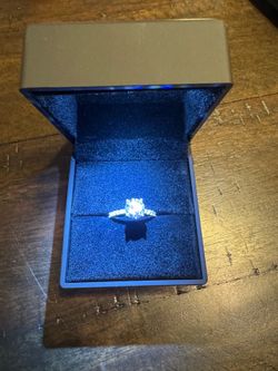 Travel Ring Size 7 – Perfect for Vacation. LED Box Included