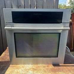 Built-In Oven - Electrolux