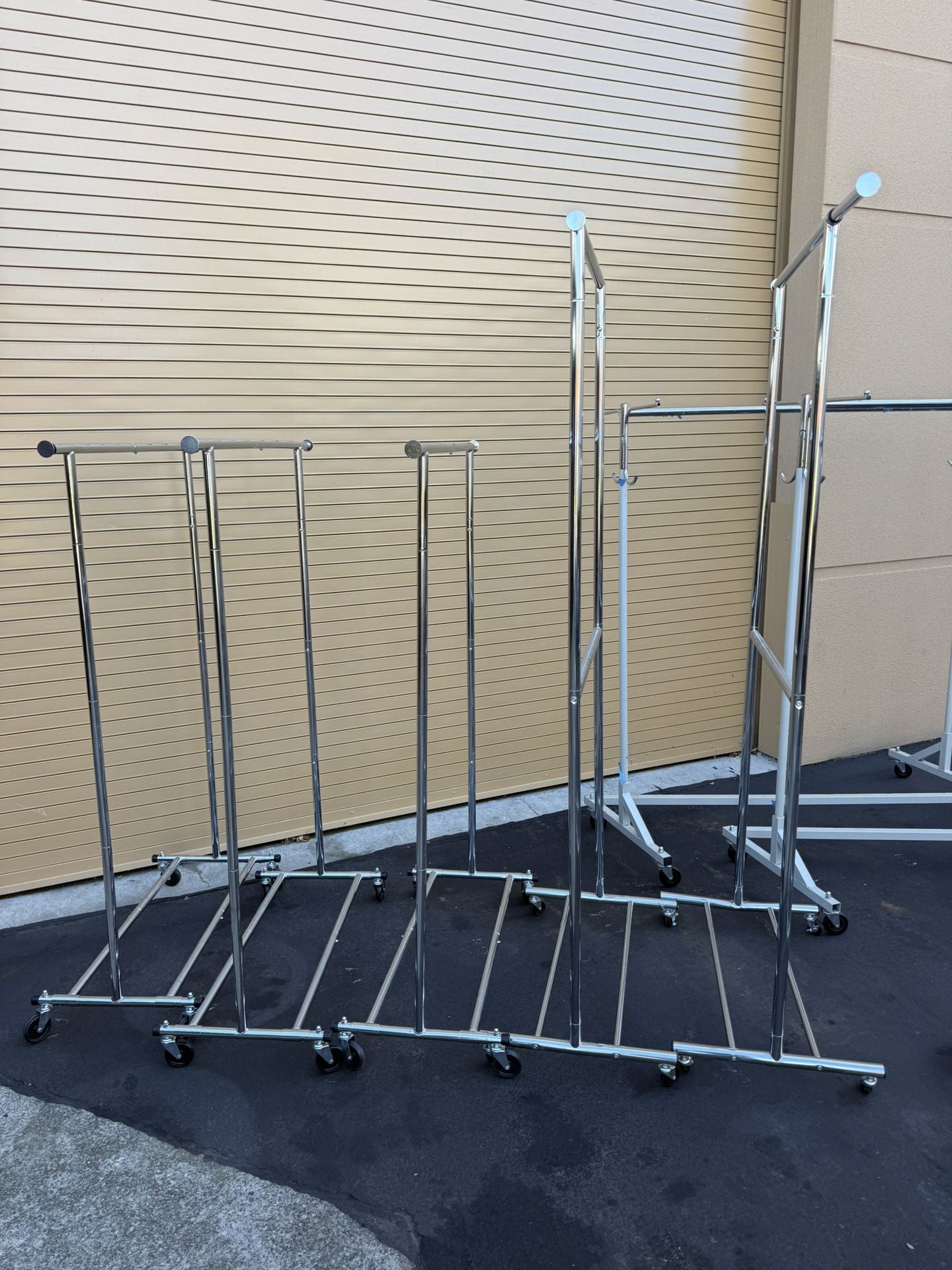 Clothes Rack Rolling 