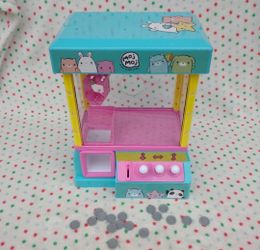MGA Entertainment Moj Moj Squishy Toys Claw Machine Playset