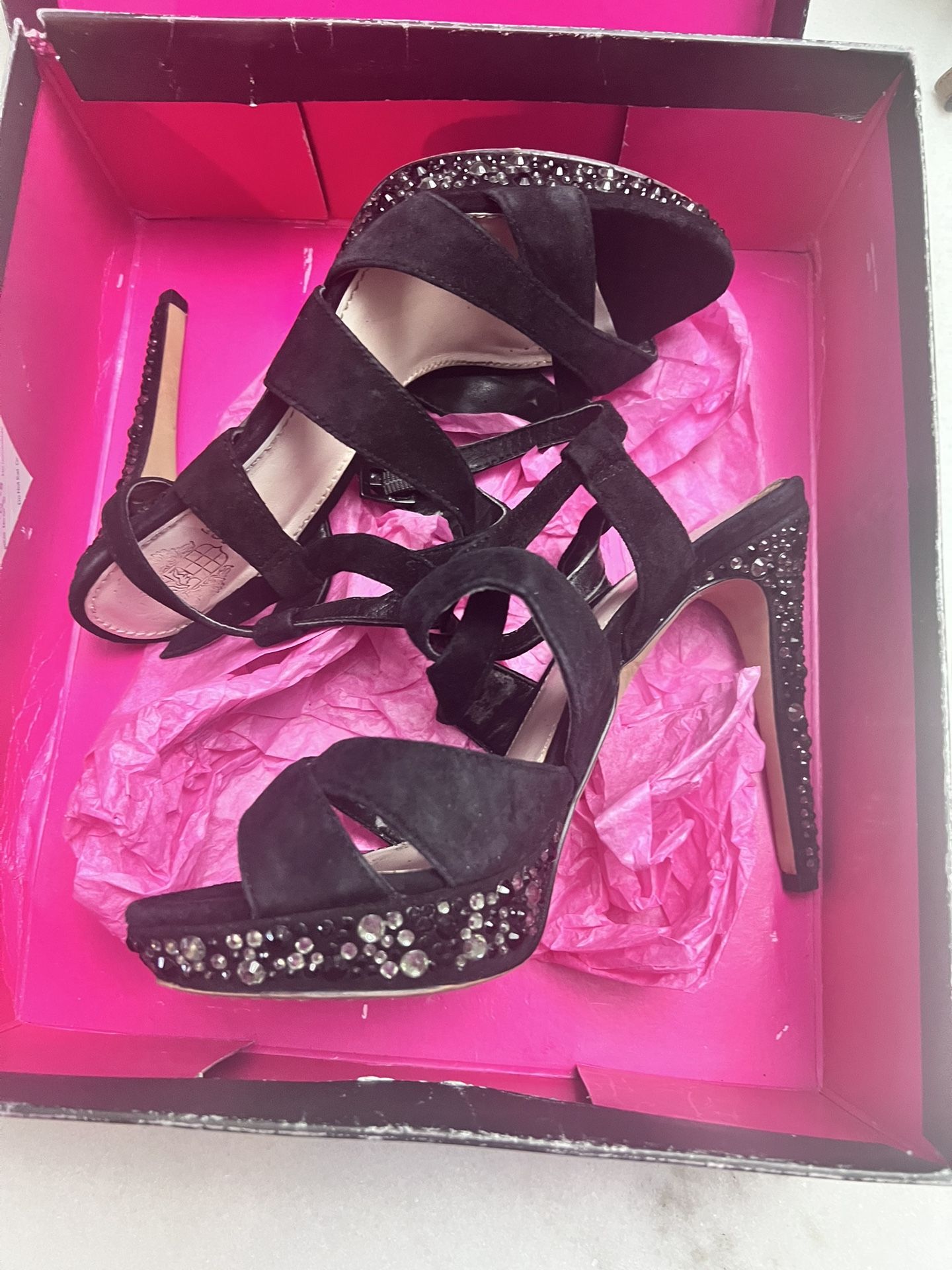Vince Camuto Shoes
