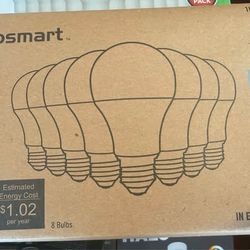EcoSmart 60W Equivalent A19 LED Light Bulbs — Daylight, 8 Pack, New