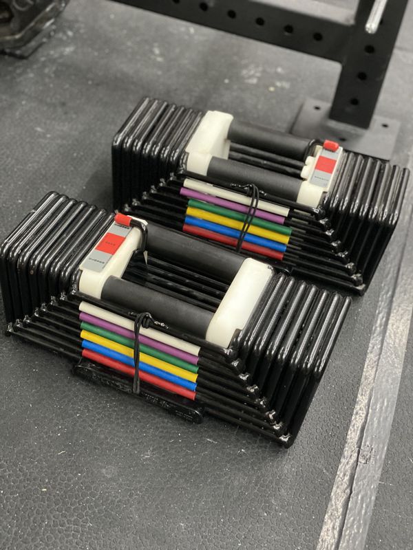 Powerblock 590lbs adjustable dumbbells for Sale in Hoffman Estates, IL