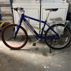 F600  Cannondale Mountain Bike 