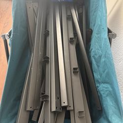 Queen bed frame - Sturdy