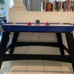 Air Hockey Table