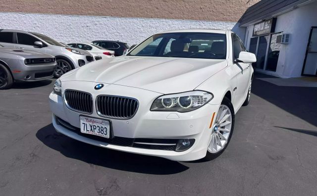2013 BMW 5 Series