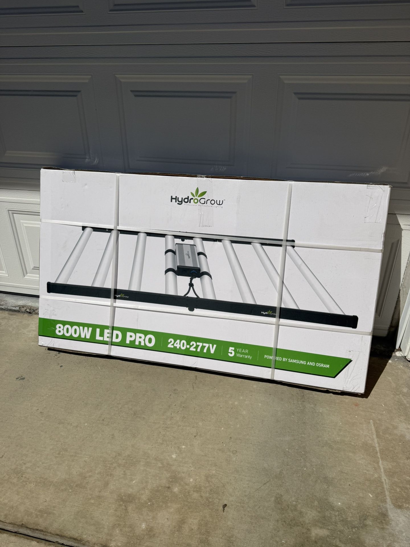 HydroGrow 800W LED Pro Grow Light – Brand New in Box