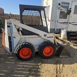 Bobcat  720