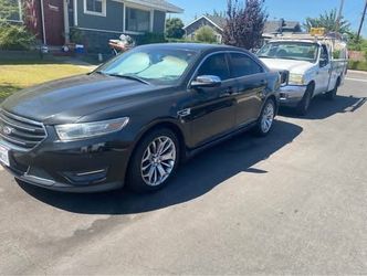 13 Ford Taurus limited